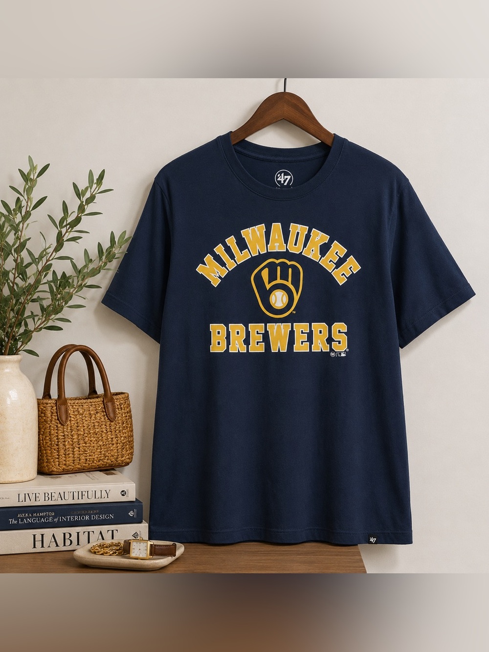 Milwaukee Brewers ’47 Navy Varsity Logo Graphic T Shirt Women’s 2XL MLB